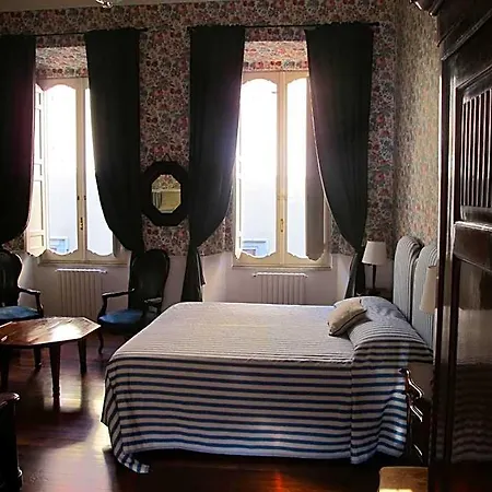Relais Teatro Argentina Rom