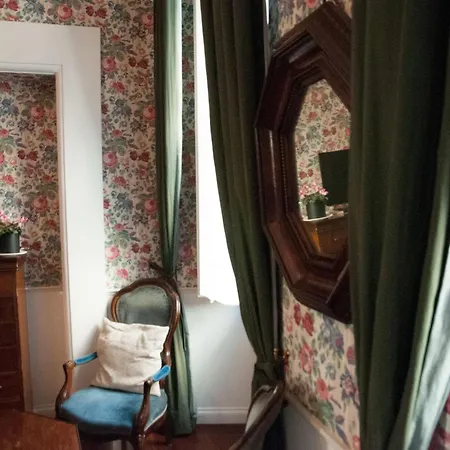 Relais Teatro Argentina 4*